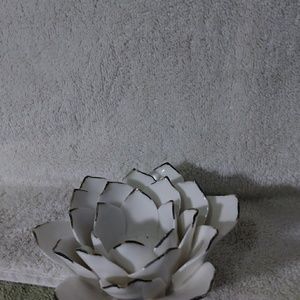 White Lotus Candleholder